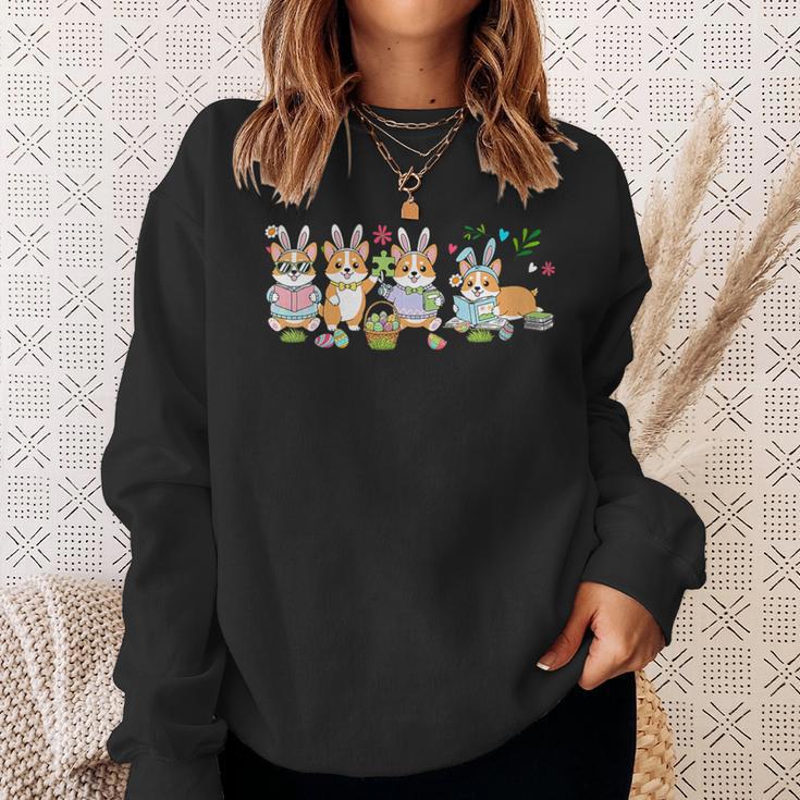 Women's Group Bunny Corgis Easter Reading Book Hunting Eggs Owner Sweatshirt Gifts for Her