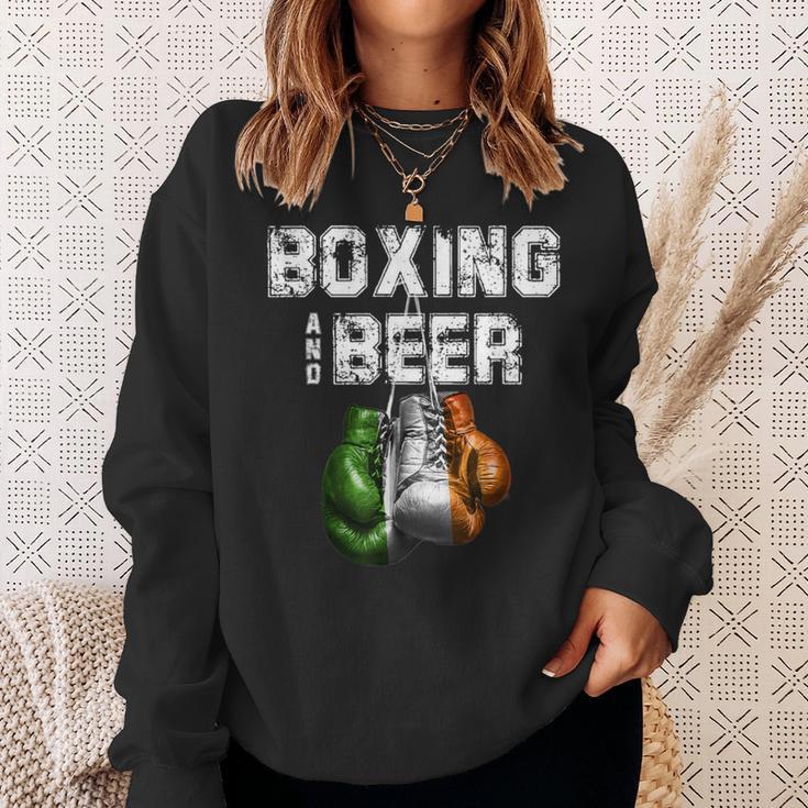 アイルランドのボクシングとビール 面白いアイルランド国旗tシャツ スウェットシャツ 彼女への贈り物