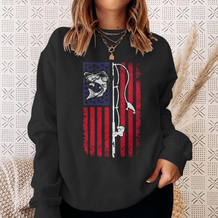 ナマズ アメリカ国旗 キャットフィッシング 漁師 釣り 長袖tシャツ スウェットシャツ 彼女への贈り物