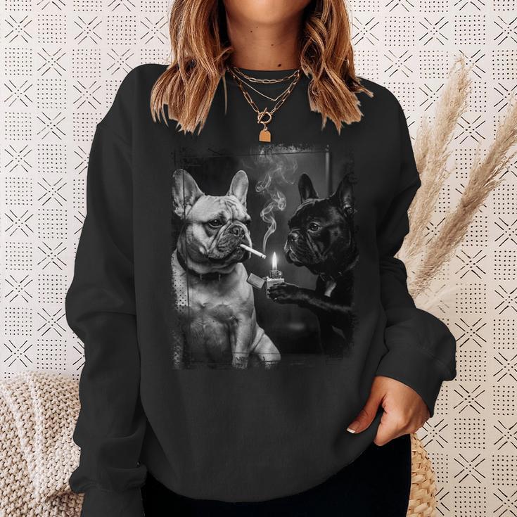 フレンチブルドッグ 喫煙犬 ライター モノクロアート 長袖tシャツ スウェットシャツ 彼女への贈り物
