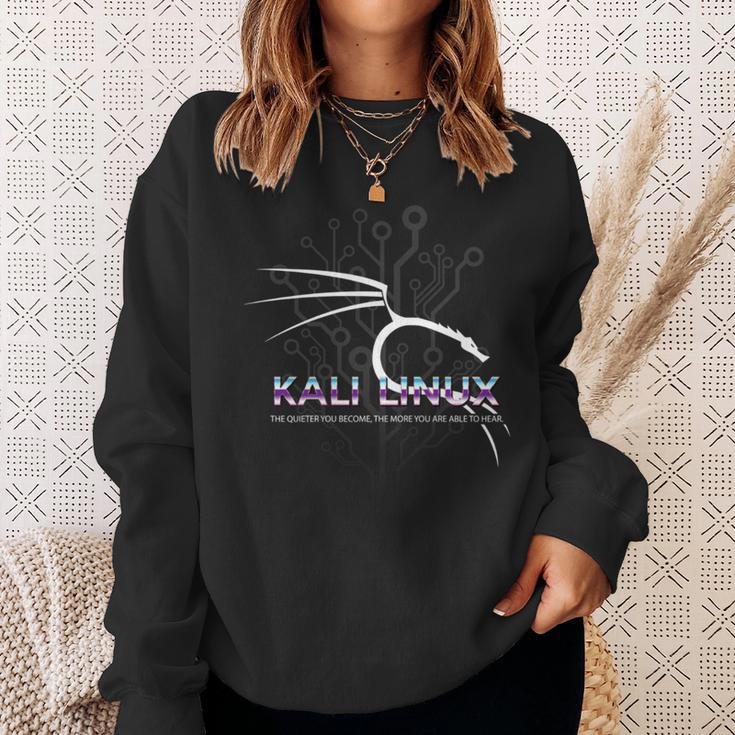 レトロ バックトラック Kali Linux デザイン ドラゴンとタグライン 長袖tシャツ スウェットシャツ 彼女への贈り物