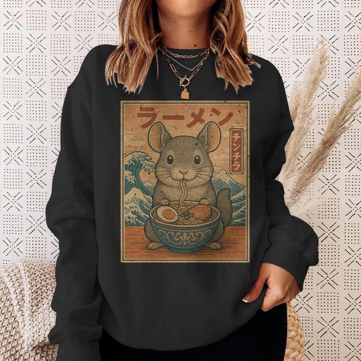 面白い かわいい ラーメン 和麺 チンチラ 食べる ラーメン 長袖tシャツ スウェットシャツ 彼女への贈り物