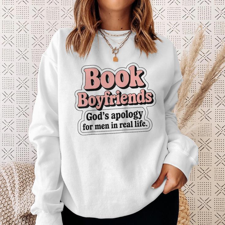 Book Boyfriends – Romance Reader Raglan Baseball Tee Sweatshirt Gifts for Her