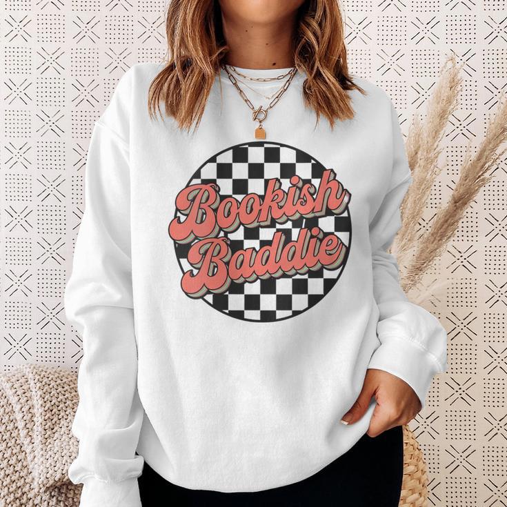 Bookish Baddie Retro Aesthetic Typography Sweatshirt Gifts for Her