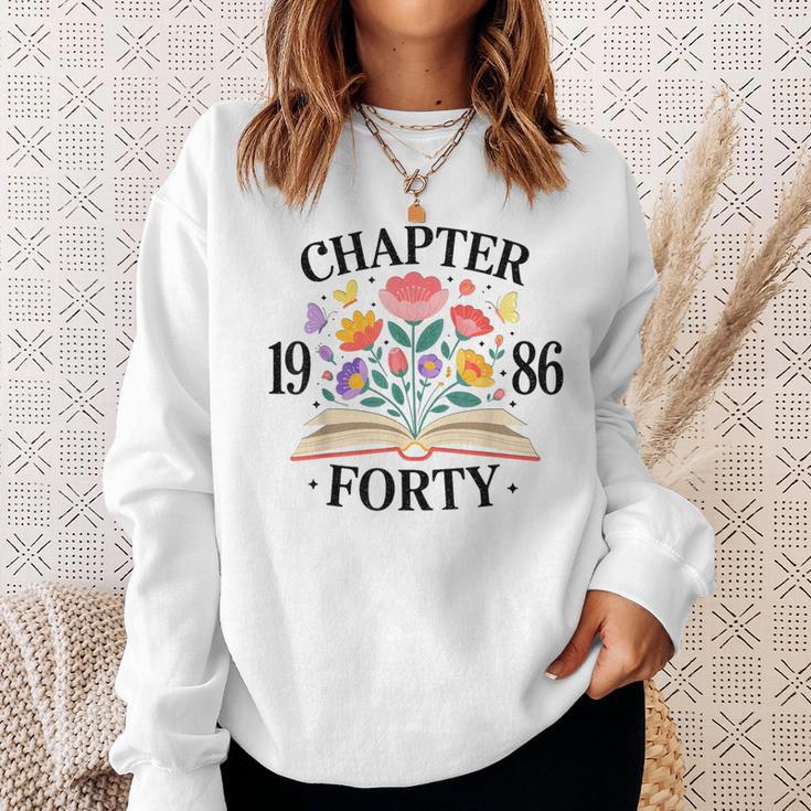 Chapter Forty 1986 40th Birthday Wildflower Book Lover Sweatshirt Gifts for Her