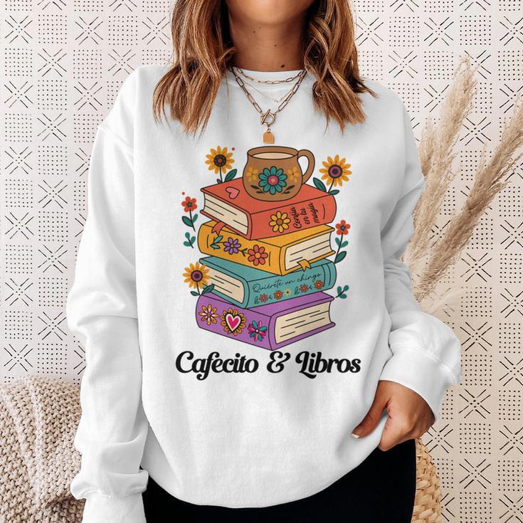 Coffee & Book Lover Reader Mexican Spanish Cafecito & Libros Sweatshirt Gifts for Her