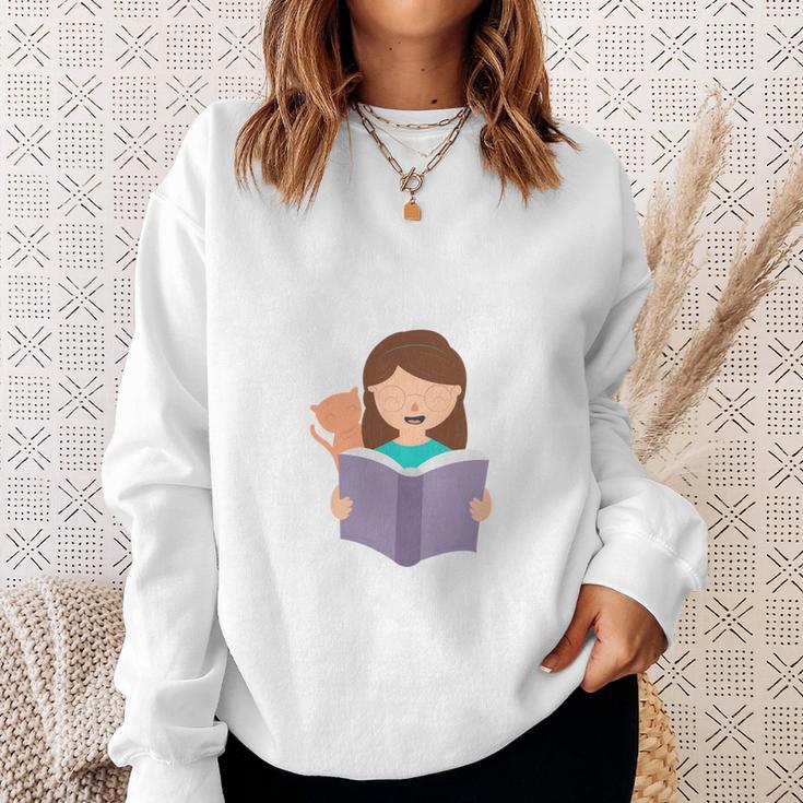 Easily Distracted By Cats And Books Girl Tee T-Shirt Sweatshirt Gifts for Her