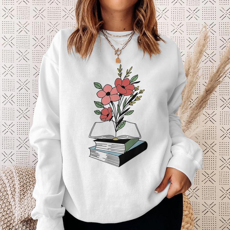 Floral Book Reader Fan For Reading Flower Books With Blooms Sweatshirt Gifts for Her Floral Book Reader Fan For Reading Flower Books With Blooms Sweatshirt Gifts for Her