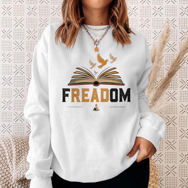 Freadom Anti Banned Books Lovers Reading Librarian Bookworm Sweatshirt Gifts for Her