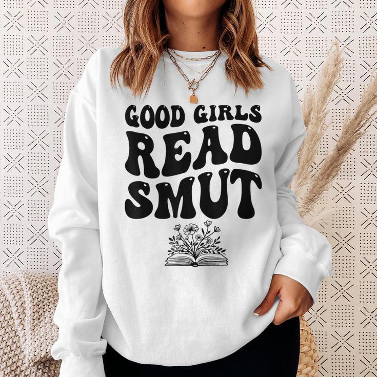 Good Girls Read Smut Book Flower Good Reader Saying Sweatshirt Gifts for Her