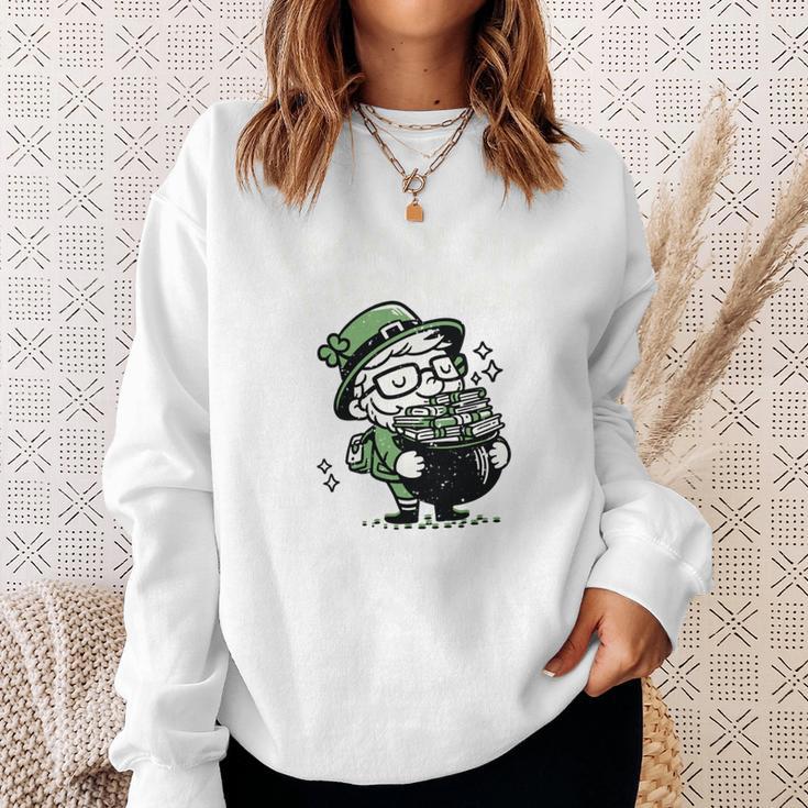 St Patricks Librarian Book Lover Library Worker School Performance Sweatshirt Gifts for Her