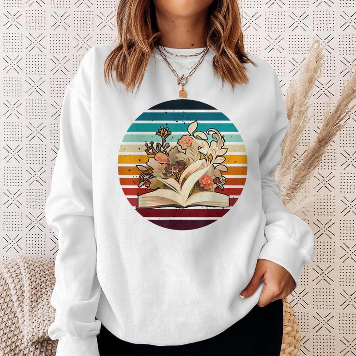 Wildflower Book Lovers For Summer Reading Booktrovert Women Sweatshirt Gifts for Her Wildflower Book Lovers For Summer Reading Booktrovert Women Sweatshirt Gifts for Her