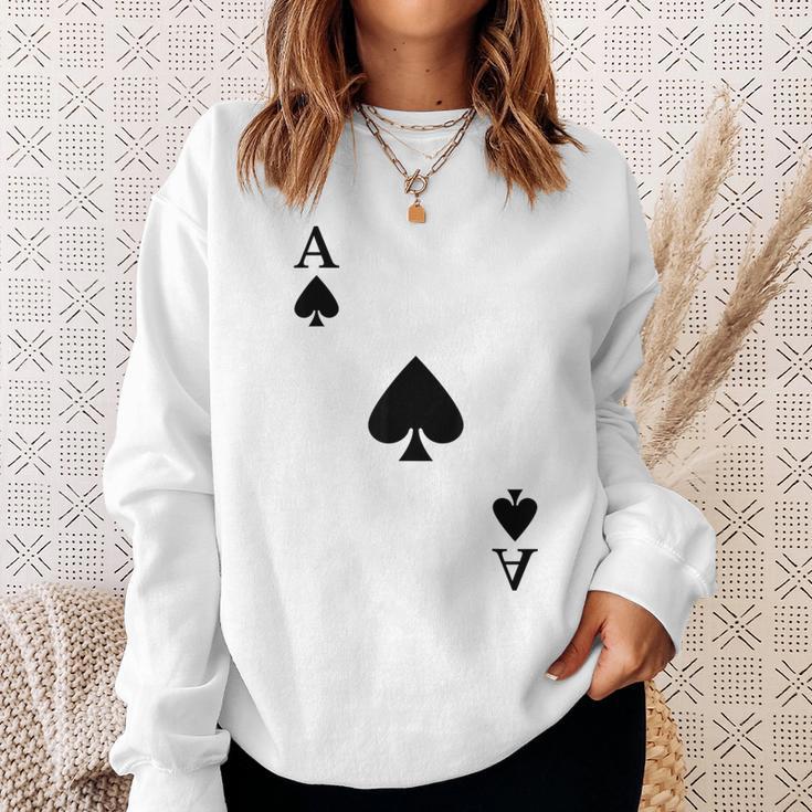 スペード、エース、カーニバル、コスチューム、ポーカー、カードプレイヤー。Poker Card スウェットシャツ 彼女への贈り物
