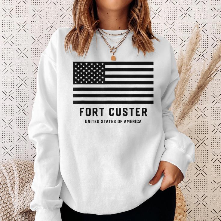 フォートカスター ミシガン州 アメリカ軍 アメリカ国旗 軍隊 スウェットシャツ 彼女への贈り物