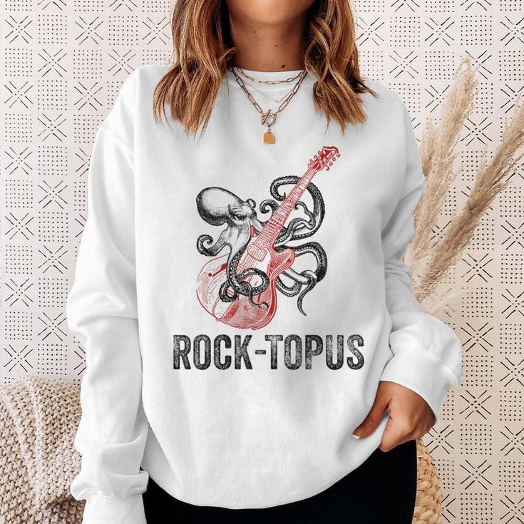 レトロ オクトパス クラーケン ギターを弾く Rock-Topus ギタリスト スウェットシャツ 彼女への贈り物