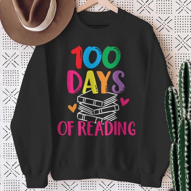 100 Days Of School Reading English Teacher Books Stack Sweatshirt Gifts for Old Women