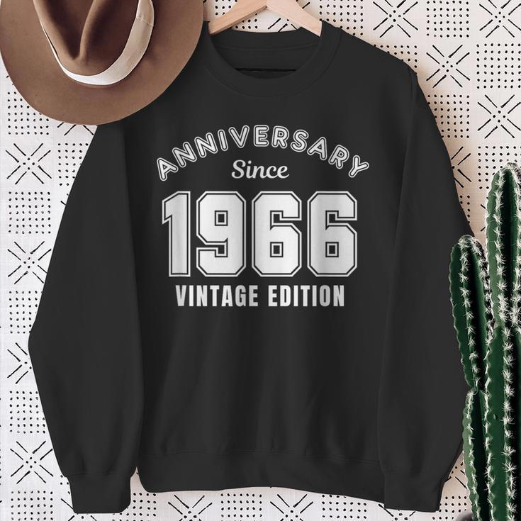 1966年記念 誕生日 還暦祝い 西暦1966年 昭和41年お祝い スウェットシャツ 年配の女性への贈り物
