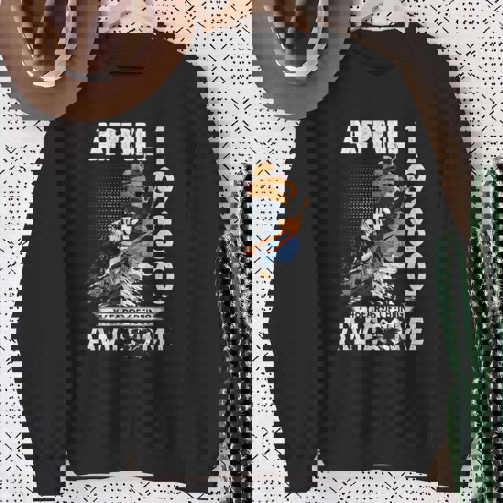 46Th Birthday Legends April 1980Intage 46 Years Old スウェットシャツ 年配の女性への贈り物