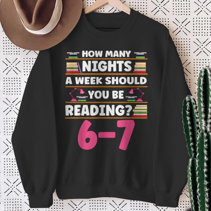 6 7 Meme Book Lover Teachers Bookish Men Women Kids Sweatshirt Gifts for Old Women