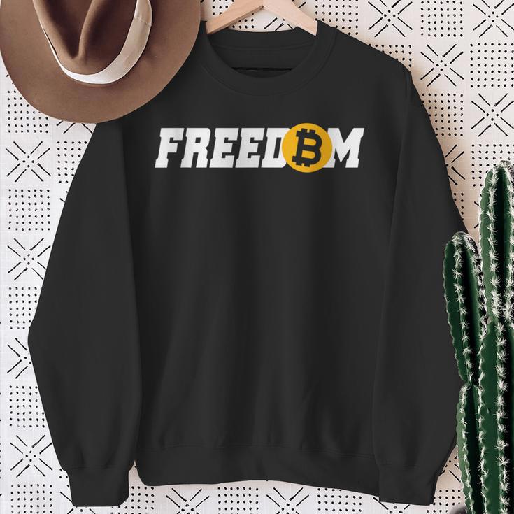 Bitcoin Freedom 暗号通貨 Btc 自由 ミリオネア ビットコインでお金持ち スウェットシャツ 年配の女性への贈り物