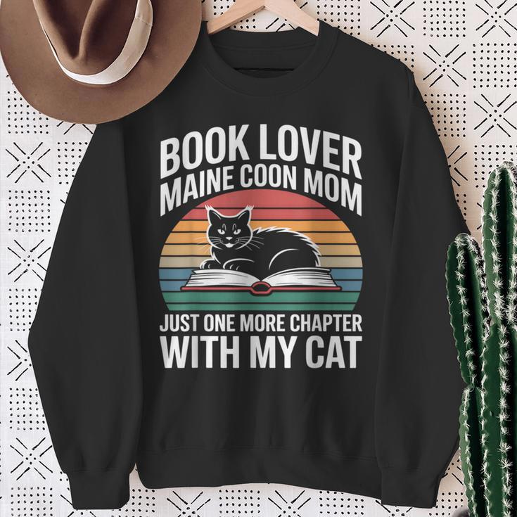 Book Lover Maine Coon Mom Just One More Chapter With My Cat Sweatshirt Gifts for Old Women