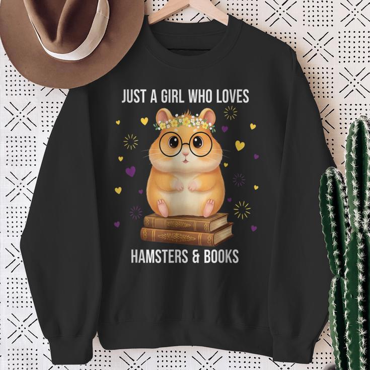 Bookish Girl Present Just a Girl Who Loves Hamster And Books Sweatshirt Gifts for Old Women