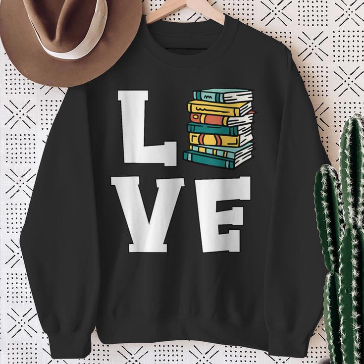 Bookworm Love Book Lover Reading Librarian Sweatshirt Gifts for Old Women