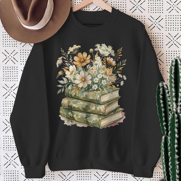 Camo Floral Books Wildflower Botanical Reading Lover Sweatshirt Gifts for Old Women