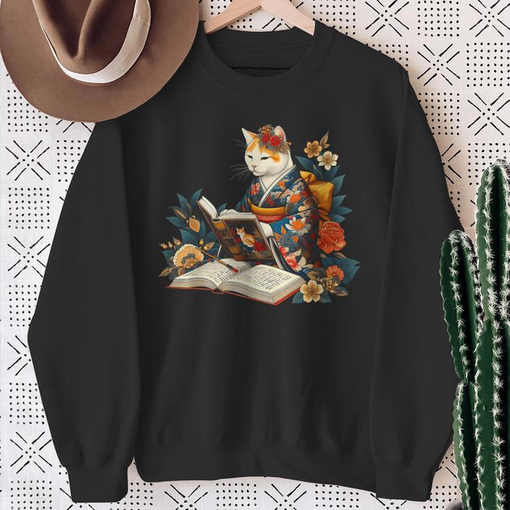 Cat Reading A Book In Traditional Japanese Clothing Kimono Sweatshirt Gifts for Old Women Cat Reading A Book In Traditional Japanese Clothing Kimono Sweatshirt Gifts for Old Women