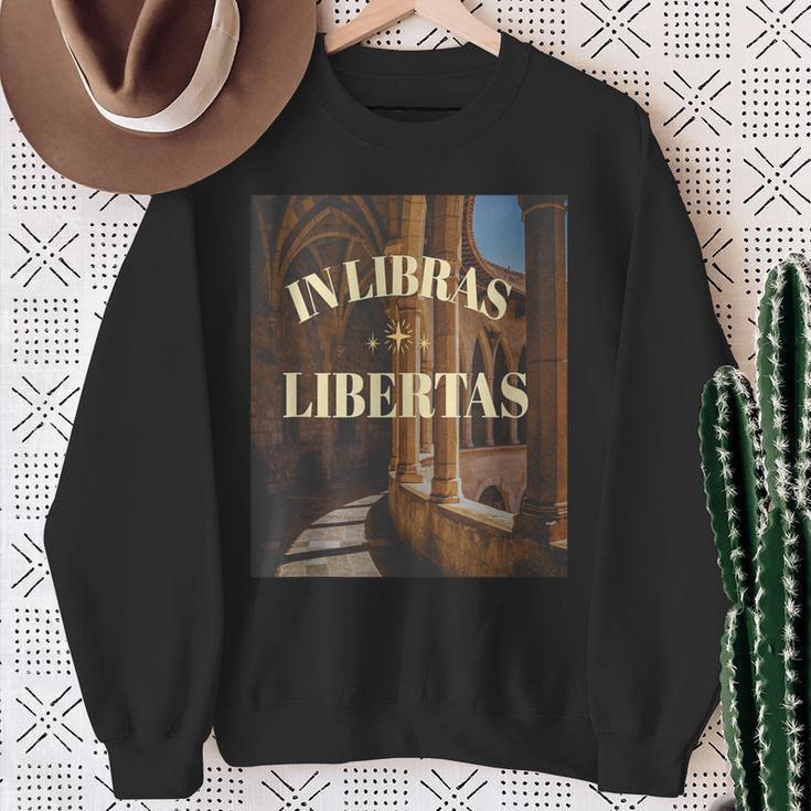Dark Academia Aesthetic In Libras Libertas Book Lover Latin Sweatshirt Gifts for Old Women