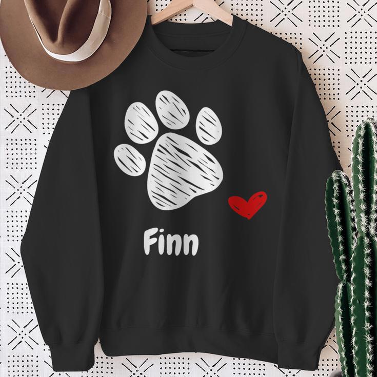 Finn Dog Paw Best Puppy Dog Finn Dog Lover スウェットシャツ 年配の女性への贈り物