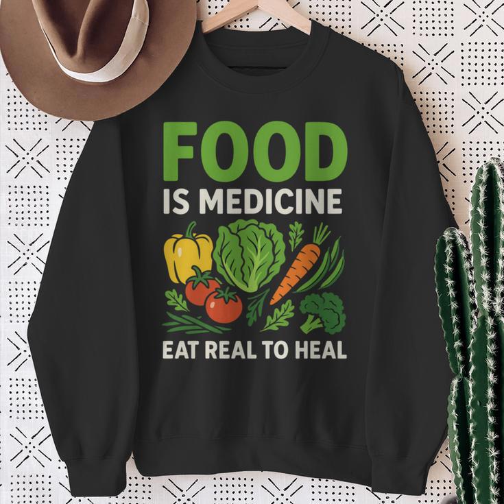 Food Is Medicineの栄養士、自然療法医栄養士へのギフト 長袖tシャツ スウェットシャツ 年配の女性への贈り物