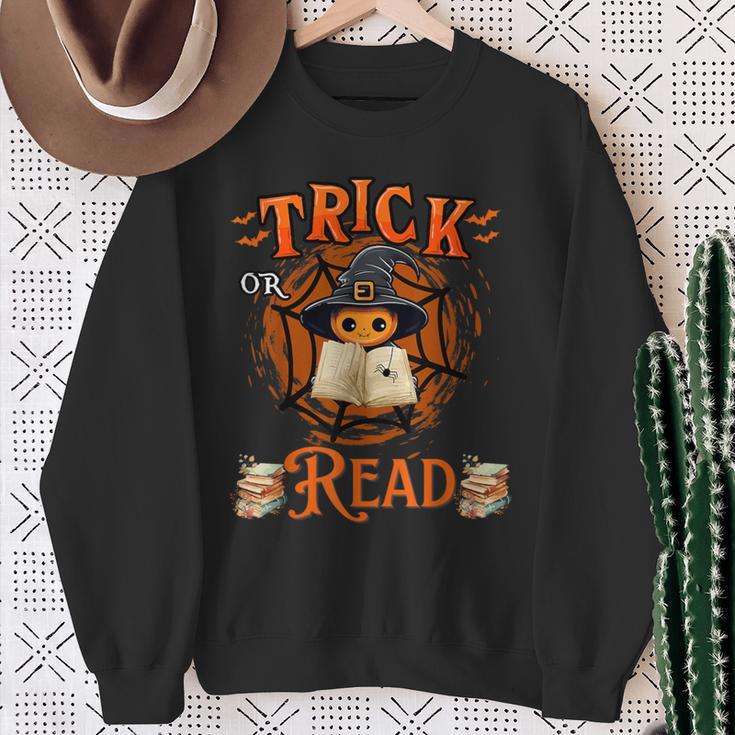 Halloween Book Lovers Librarian Teacher Library Kids Costume Sweatshirt Gifts for Old Women