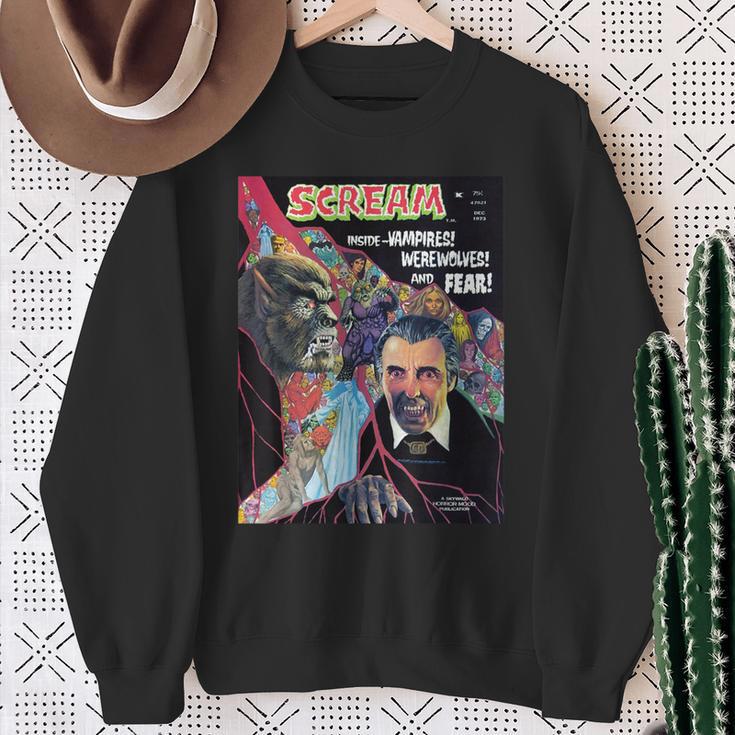 Halloween Horror Vintage Werewolf Vampire Comic Book Retro Sweatshirt Gifts for Old Women Halloween Horror Vintage Werewolf Vampire Comic Book Retro Sweatshirt Gifts for Old Women