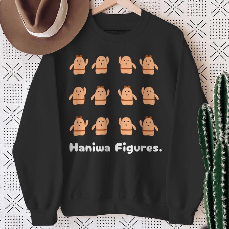 Haniwa Figures はにわ 古墳 ダンス 踊り 歴史 考古学 スウェットシャツ 年配の女性への贈り物