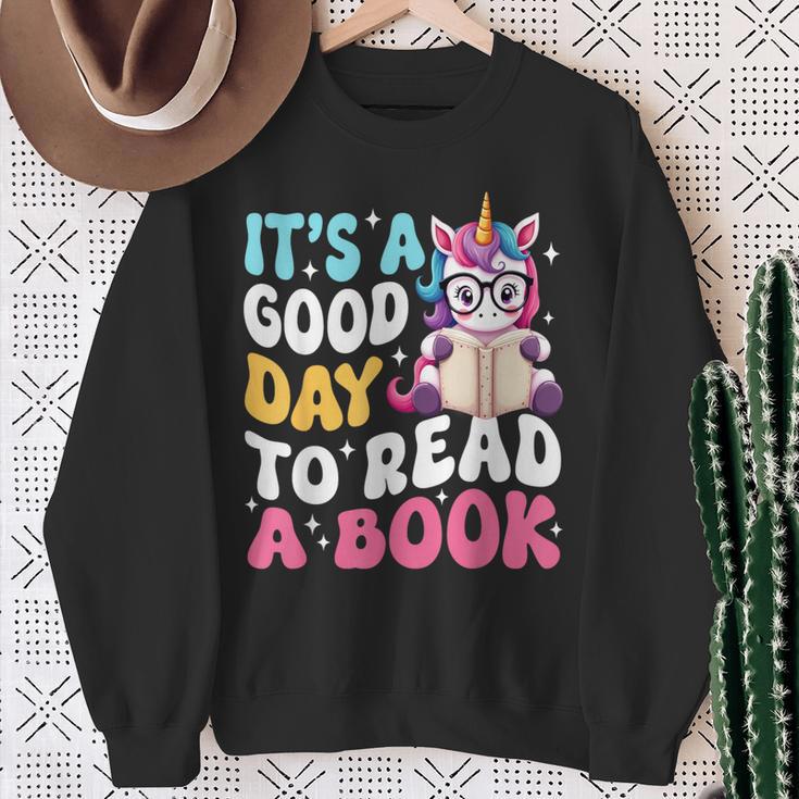 It's a Good Day To Read a Book World Book Day Costume Kids Sweatshirt Gifts for Old Women It's a Good Day To Read a Book World Book Day Costume Kids Sweatshirt Gifts for Old Women