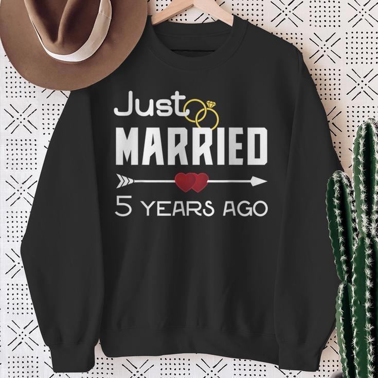 Just Married 5年前シャツ 結婚5周年記念 スウェットシャツ 年配の女性への贈り物