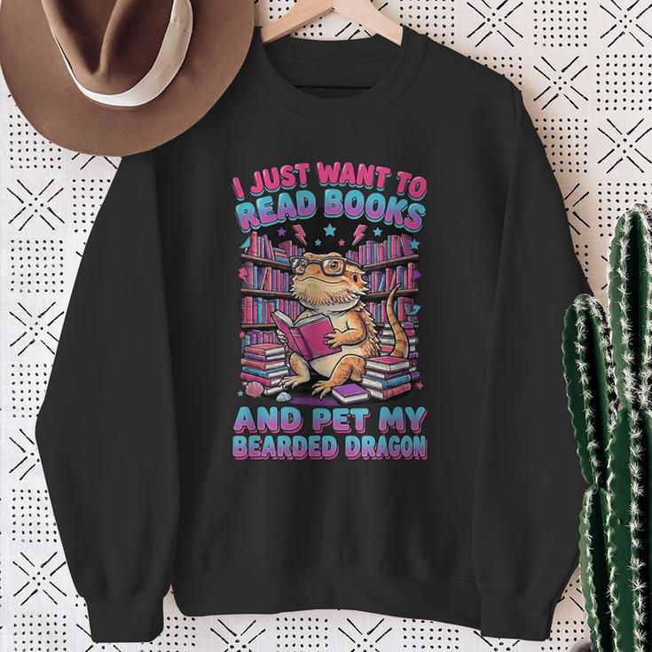 I Just Want To Read Books And Pet My Bearded Dragon Reptile Sweatshirt Gifts for Old Women I Just Want To Read Books And Pet My Bearded Dragon Reptile Sweatshirt Gifts for Old Women