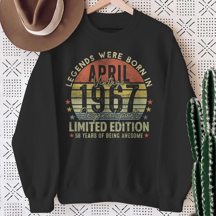Legendince April 1967Intage 58Th Birthday Made In 1967 長袖tシャツ スウェットシャツ 年配の女性への贈り物