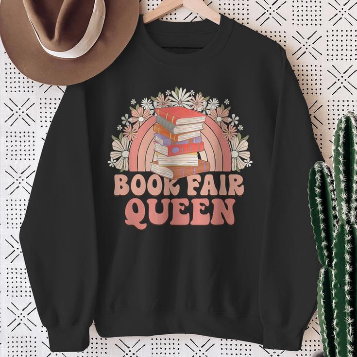 Library Book Fair Queen Vibe Groovy Retro School Reading Sweatshirt Gifts for Old Women