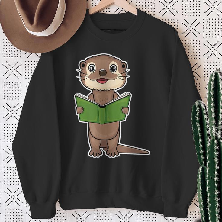 Otter Book Reading Bookaholics Sea Otter Lover Sweatshirt Gifts for Old Women