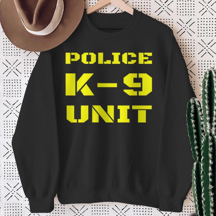 Police K-9ユニット ドッグハンドラー オンデューティー K9 チームオフィサー タクティカル スウェットシャツ 年配の女性への贈り物