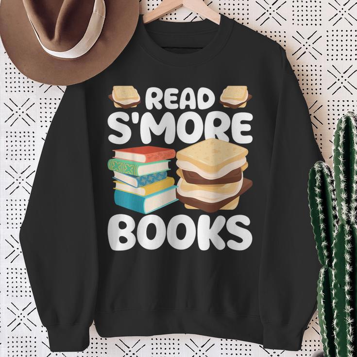 Read S'More Books Camping Reading Bookworm Book Lover Sweatshirt Gifts for Old Women
