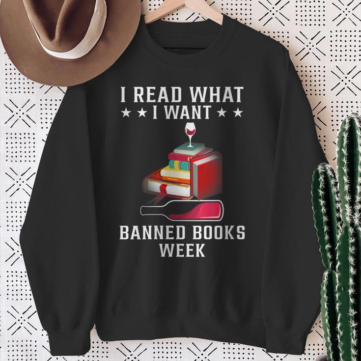 I Read What I Want Banned Books Bookworm Nerd Lover Sweatshirt Gifts for Old Women