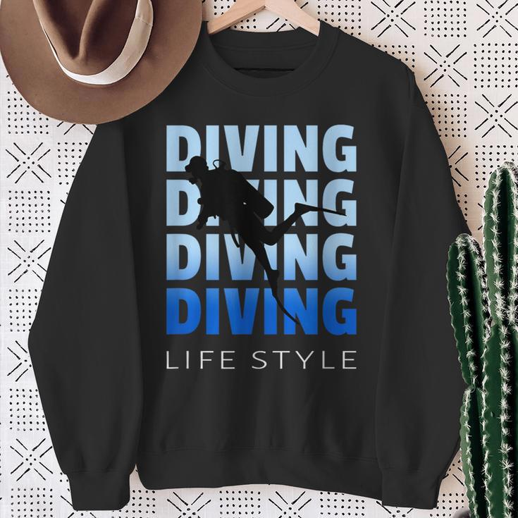 Scuba Diving Gearcuba Diving Equipment Dive スウェットシャツ 年配の女性への贈り物