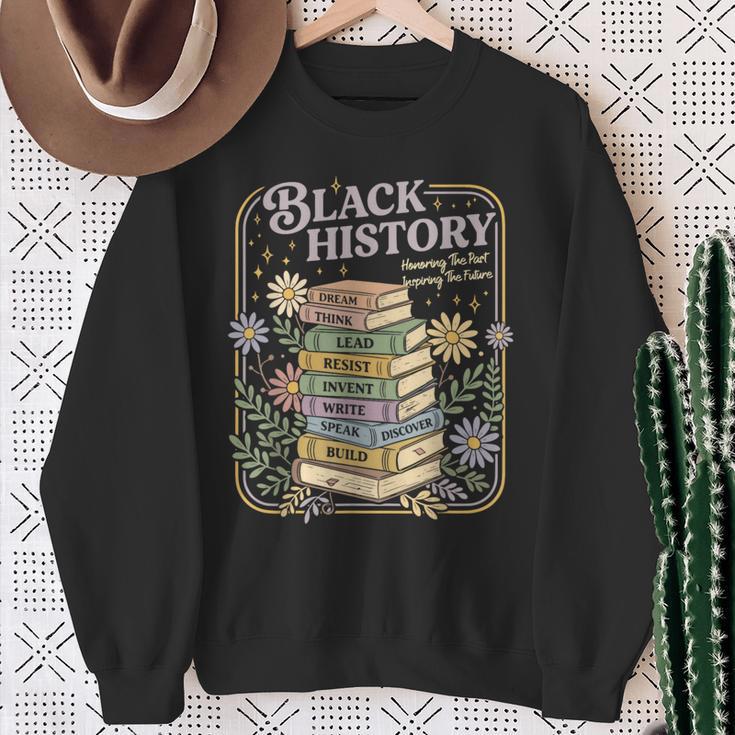 History Month Books Black African American Teachers Sweatshirt Gifts for Old Women