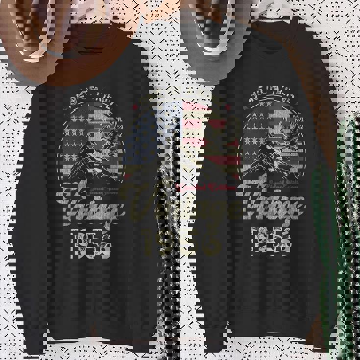 Vintage 1956 愛国的なイーグル、70歳の誕生日、アメリカ国旗 スウェットシャツ 年配の女性への贈り物