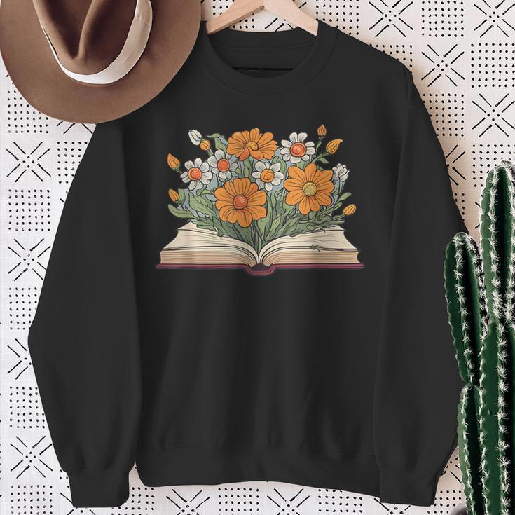Vintage Book Lover Teacher Wildflowers Reading Read Graphic Sweatshirt Gifts for Old Women Vintage Book Lover Teacher Wildflowers Reading Read Graphic Sweatshirt Gifts for Old Women