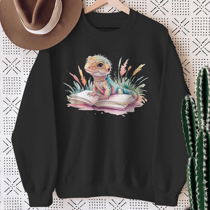Watercolor Lizzard Reading Book Cute Kids Sweatshirt Gifts for Old Women