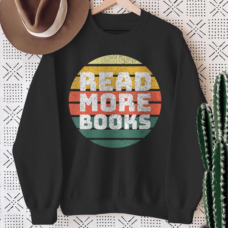 Women's Read More Books Retro Vintage Book Lover Sweatshirt Gifts for Old Women